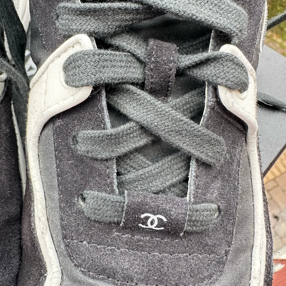 CHANEL Sneakers Size 39 - Picture 13 of 15